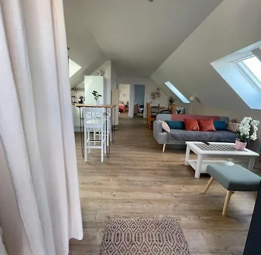 Cosy Sous Les Toits Lion-sur-Mer