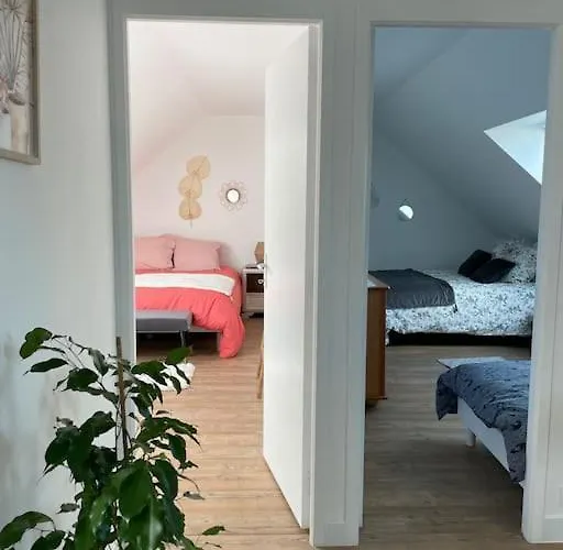 Cosy Sous Les Toits Lion-sur-Mer