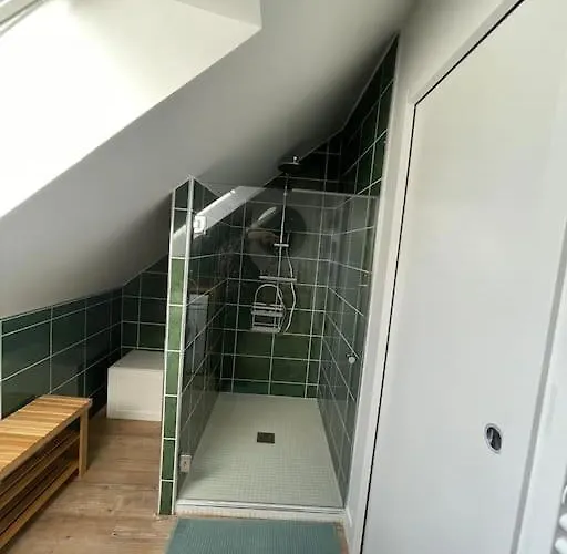 Apartment Cosy Sous Les Toits Lion-sur-Mer